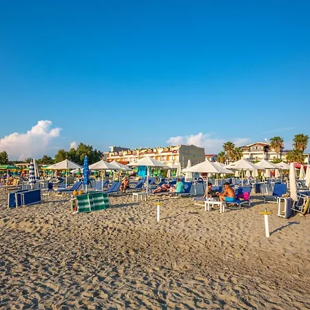 Venezia Отель Голем