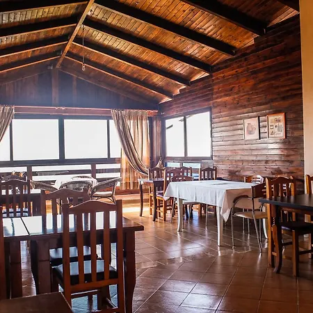 Venezia Hotel Golem (Tirana)
